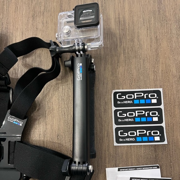 ✨HOST PICK ✨ | GoPro Hero 4 Black Edition + Accessories - Picture 6 of 12